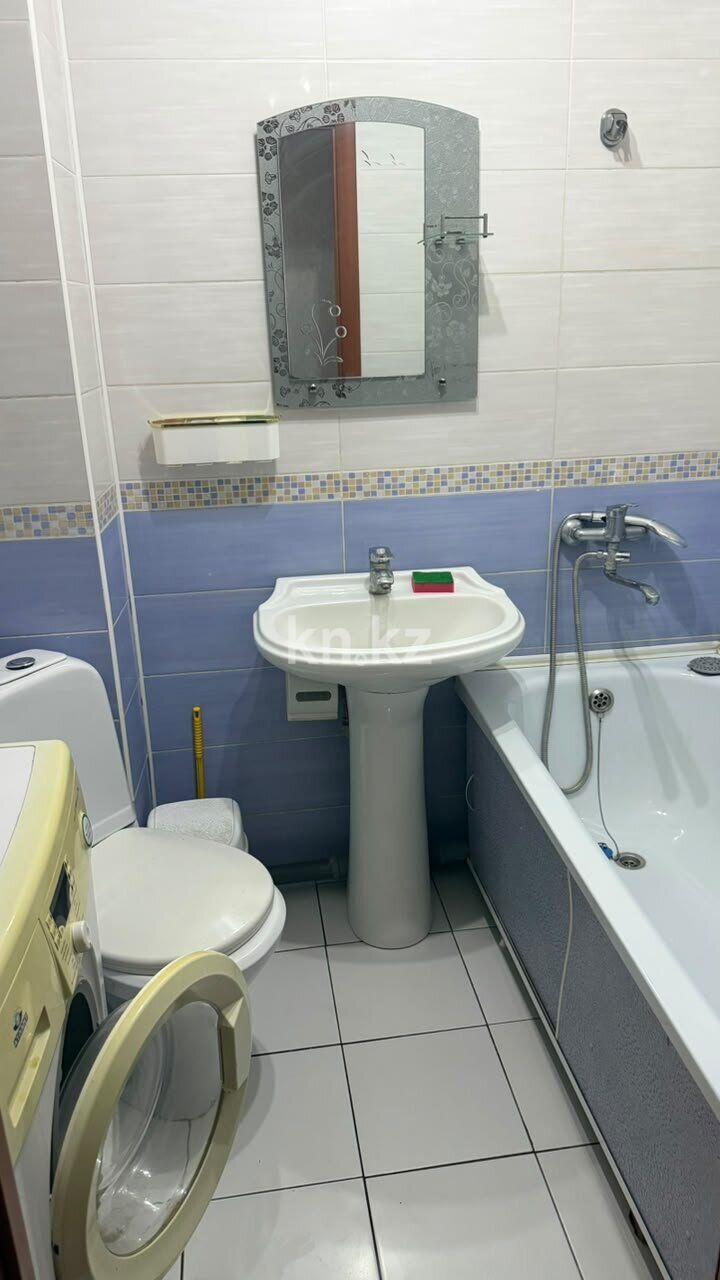 Аренда 2-комнатной квартиры, 48 м² - Аренда двухкомнатных квартир помесячно в Уральске фото 5 из 7