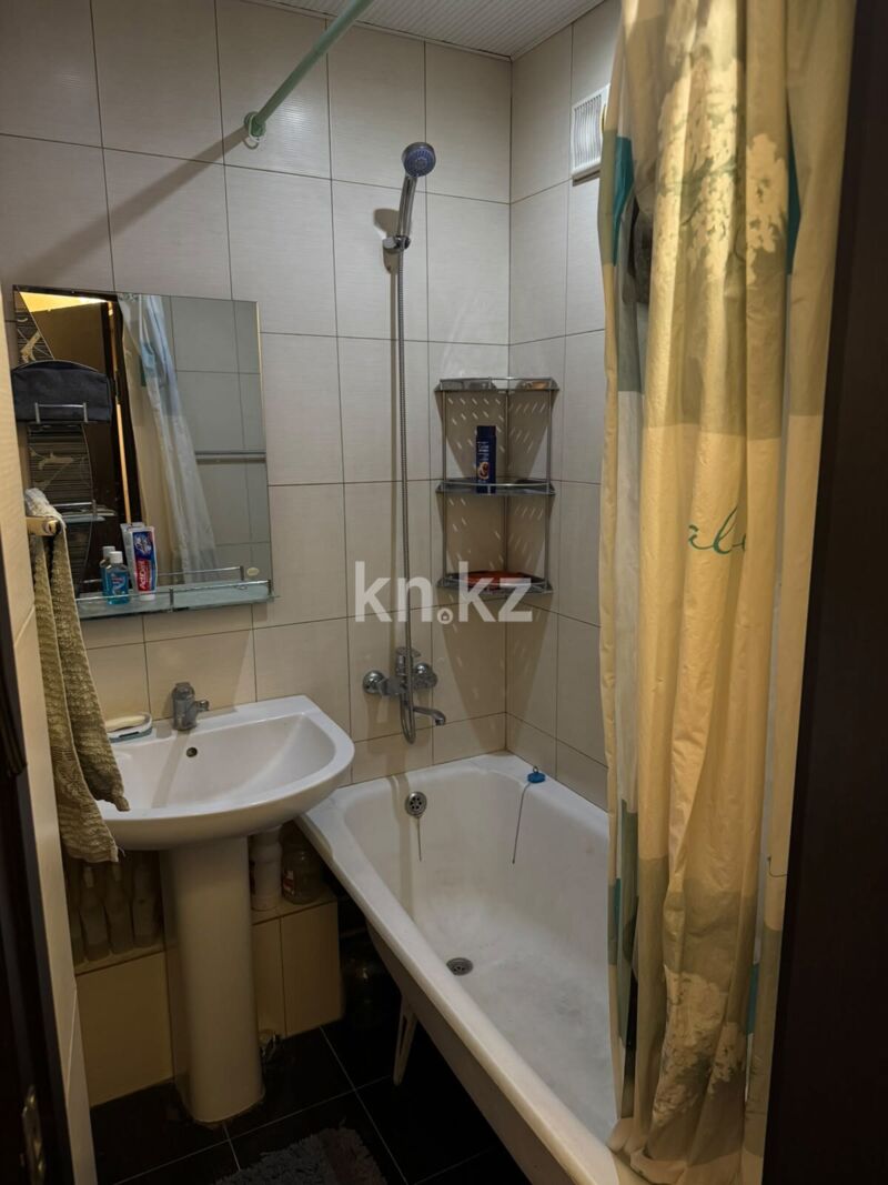 Аренда 3-комнатной квартиры, 60 м² - Аренда трехкомнатных квартир помесячно в Алматы фото 9 из 10