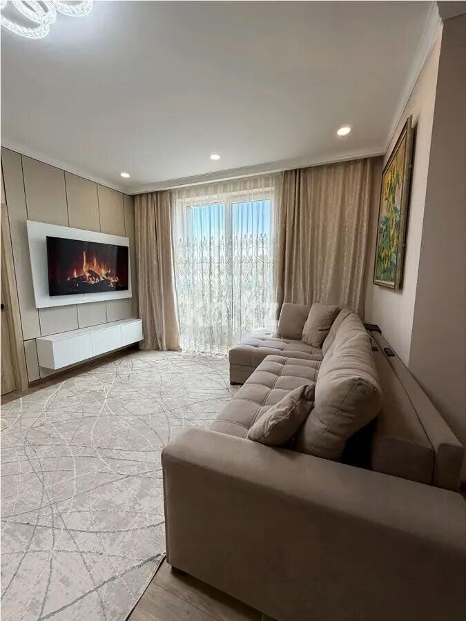 Продажа 3-комнатной квартиры, 80.9 м² - Продажа трехкомнатных квартир от собственников в Алматы - страница 12 фото 1 из 6
