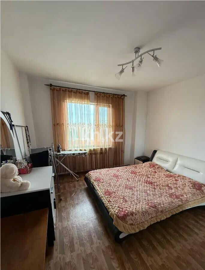 Продажа 3-комнатной квартиры, 90 м² - Продажа квартир в блочном доме в Караганде - страница 3 фото 3 из 7