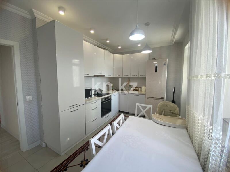 Продажа 3-комнатной квартиры, 92.3 м² - Продажа квартир в кирпичном доме в Астане - страница 12 фото 1 из 18