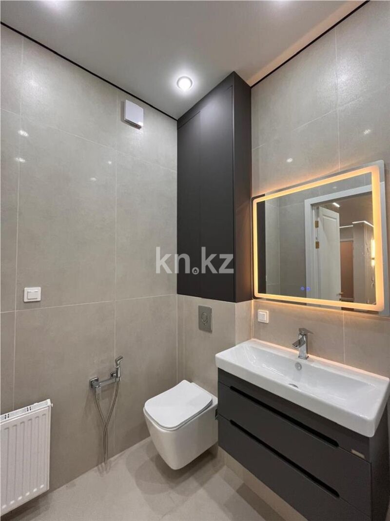Продажа 4-комнатной квартиры, 140 м² - Продажа квартир в р-не Есиль Астаны - страница 33 фото 5 из 16