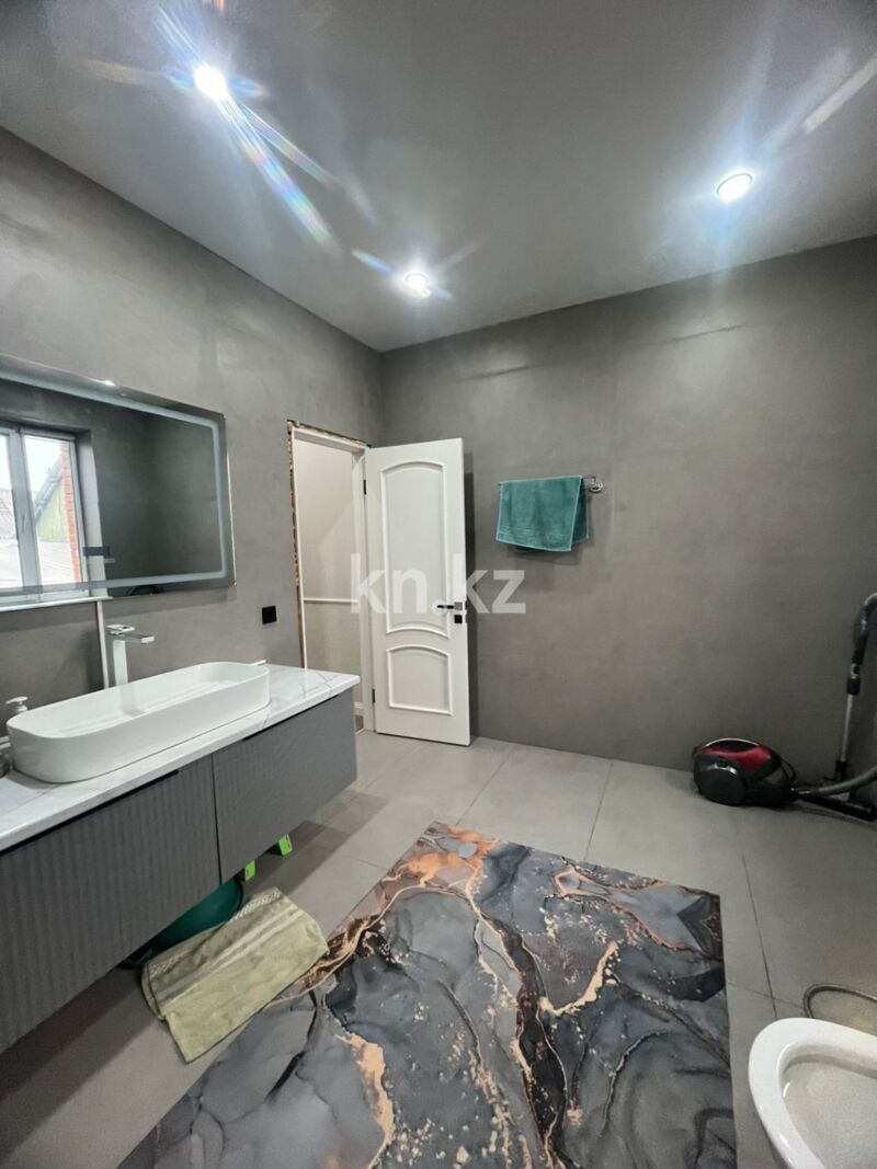 Продажа 7-комнатного дома, 281.6 м² - Недвижимость в Костанае - страница 2 фото 7 из 24