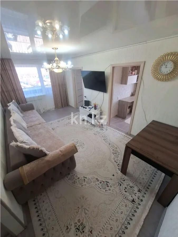 Продажа 4-комнатной квартиры, 64 м² - Продажа четырехкомнатных квартир в панельном доме в Казахстане - страница 15 фото 1 из 8