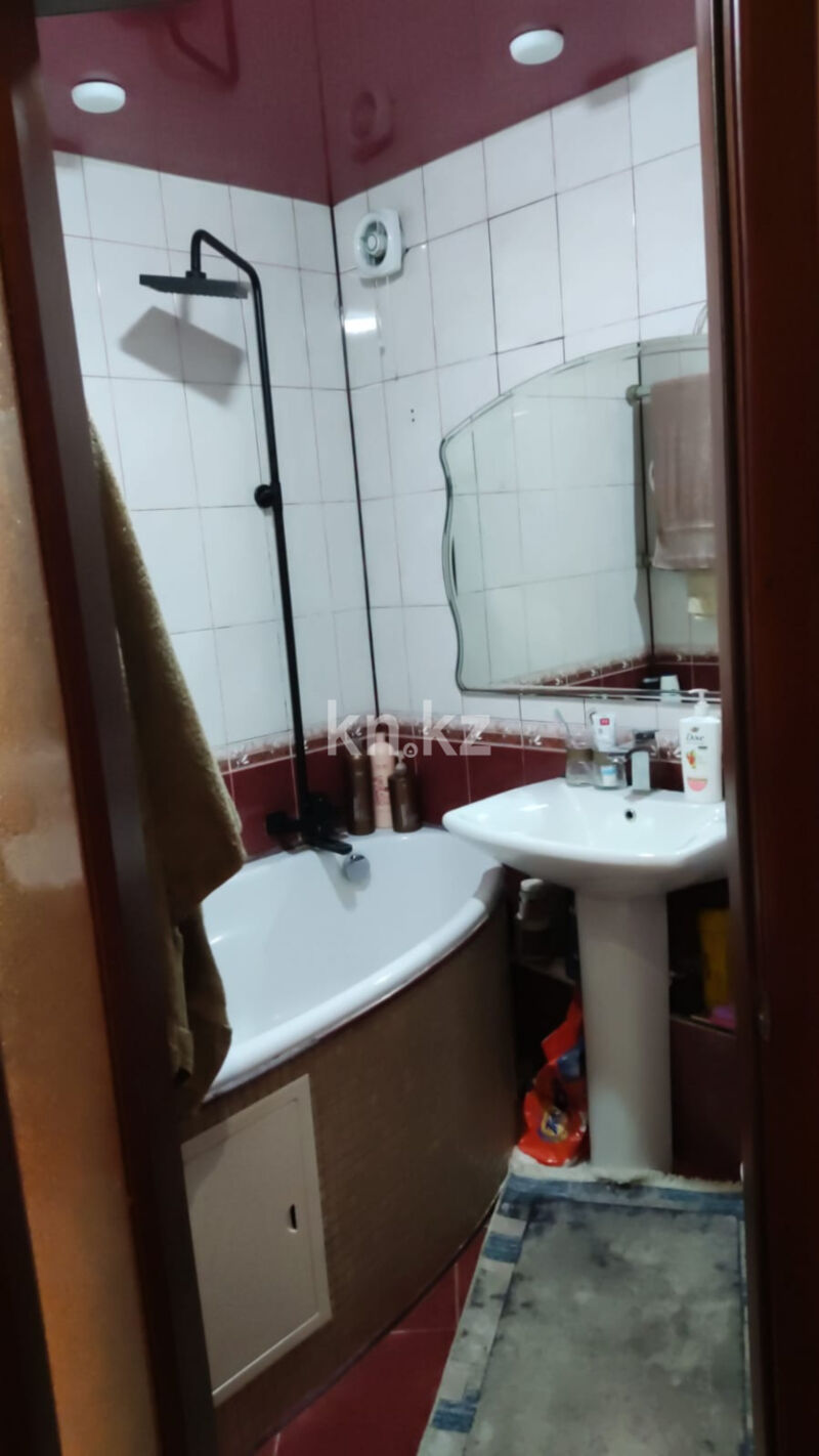Продажа 2-комнатной квартиры, 48.5 м² - Продажа двухкомнатных квартир в Городе Караганды - страница 2 фото 28 из 40