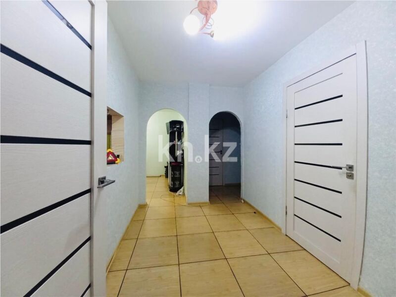 Продажа 4-комнатной квартиры, 92 м² - Продажа четырехкомнатных квартир в кирпичном доме в Казахстане - страница 19 фото 8 из 10