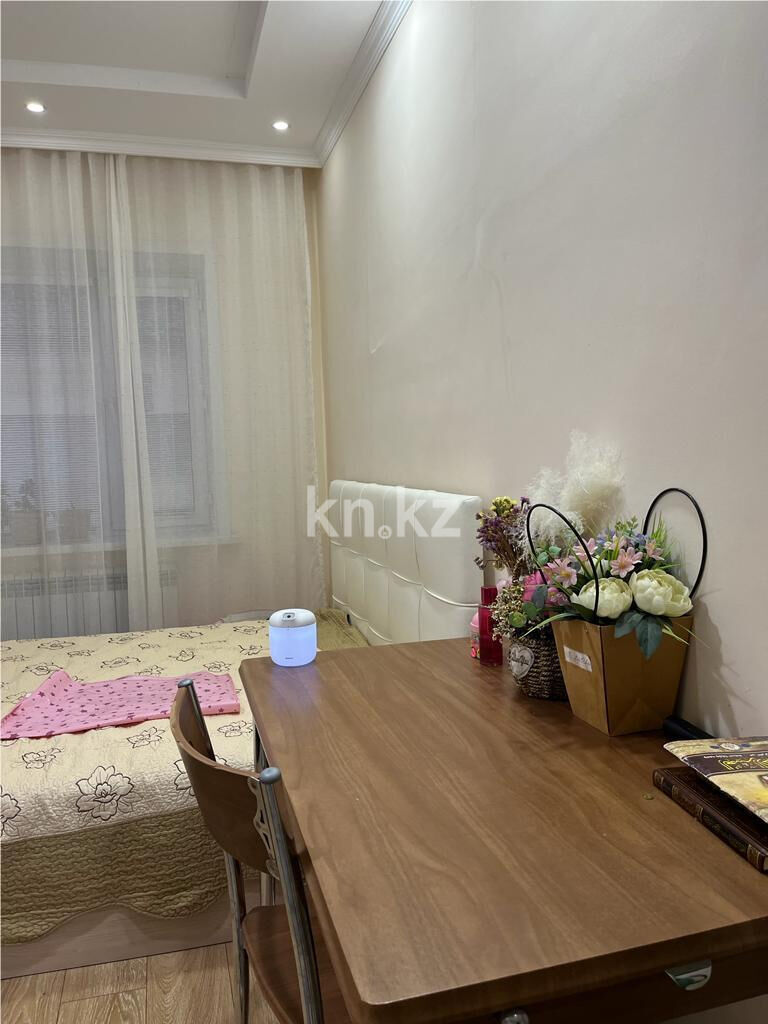 Продажа 4-комнатной квартиры, 131 м² - Продажа четырехкомнатных квартир в кирпичном доме в Караганде - страница 8 фото 8 из 23
