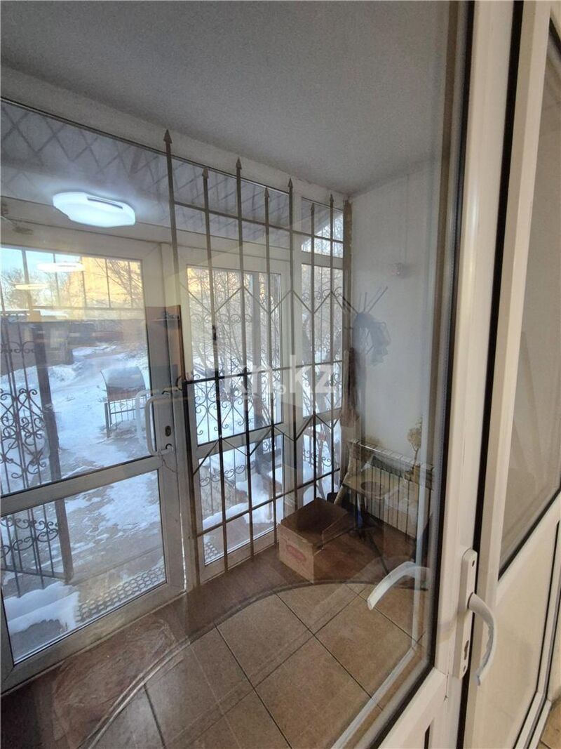 Продажа помещения, 52 м² - Продажа офисных и торговых помещений в Казахстане - страница 5 фото 10 из 11