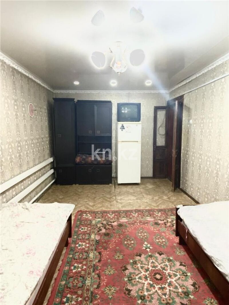 Продажа 2-комнатной квартиры, 43 м² - Продажа двухкомнатных квартир в Майкудуке Караганды - страница 9 фото 2 из 10