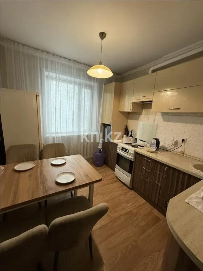 Продажа 4-комнатной квартиры, 81 м² - Продажа недвижимости в Караганде - страница 2 фото 5 из 8