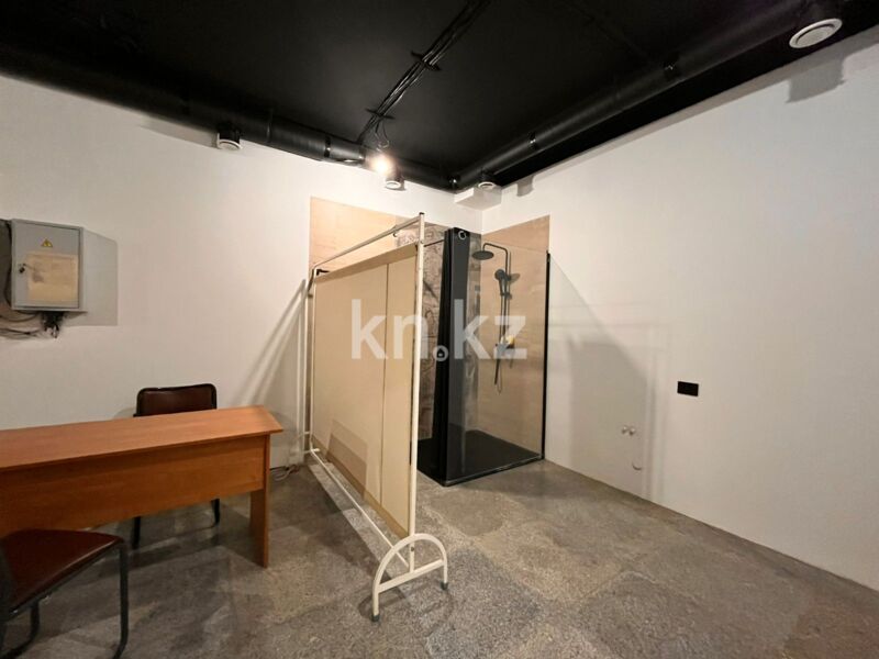 Продажа помещения, 152.7 м² - Продажа офисных и торговых помещений в Караганде в Городе фото 9 из 11