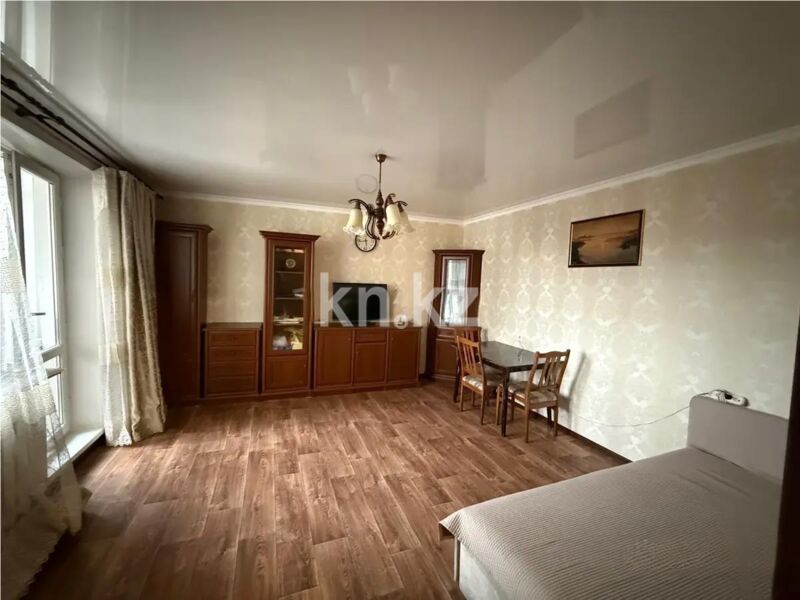 Продажа 3-комнатной квартиры, 66 м² - Продажа трехкомнатных квартир на Юго-Востоке Караганды - страница 9 фото 1 из 6