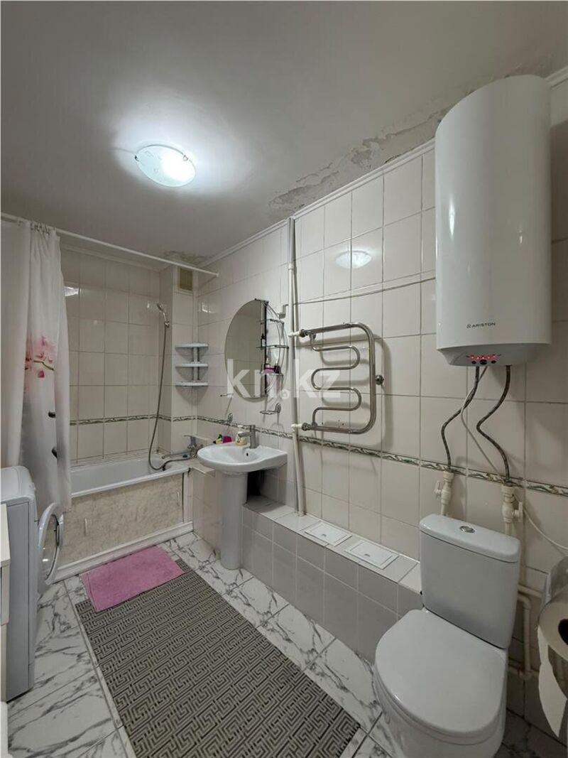 Продажа 2-комнатной квартиры, 47 м² - Продажа двухкомнатных квартир на Юго-Востоке Караганды - страница 3 фото 8 из 14