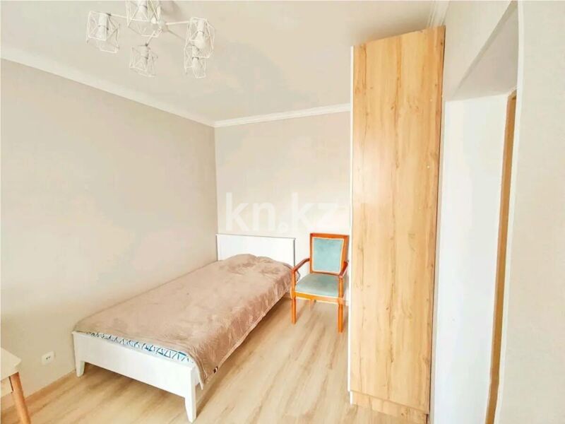 Продажа 3-комнатной квартиры, 70 м² - Продажа квартир в кирпичном доме в Казахстане - страница 50 фото 2 из 5