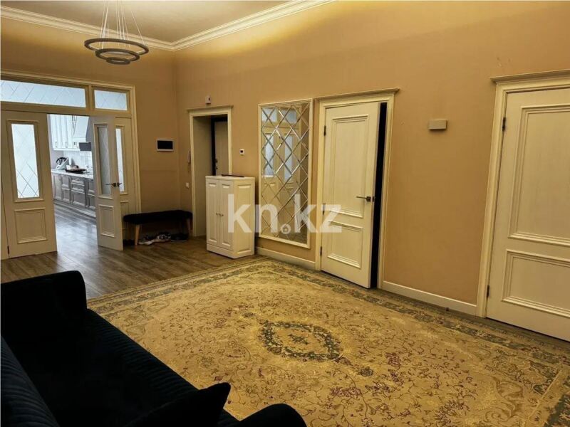 Продажа 4-комнатной квартиры, 220 м² - Продажа квартир в кирпичном доме в Казахстане - страница 4 фото 5 из 6