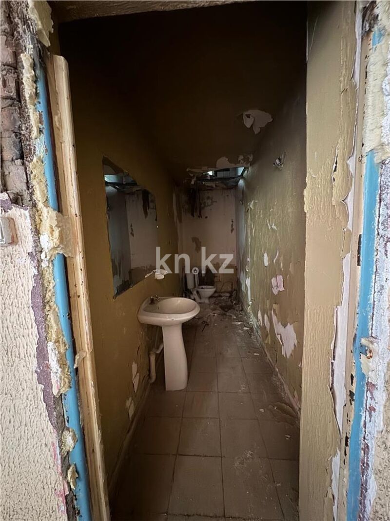 Продажа здания, 1340 м² - Продажа зданий в Казахстане - страница 2 фото 13 из 13