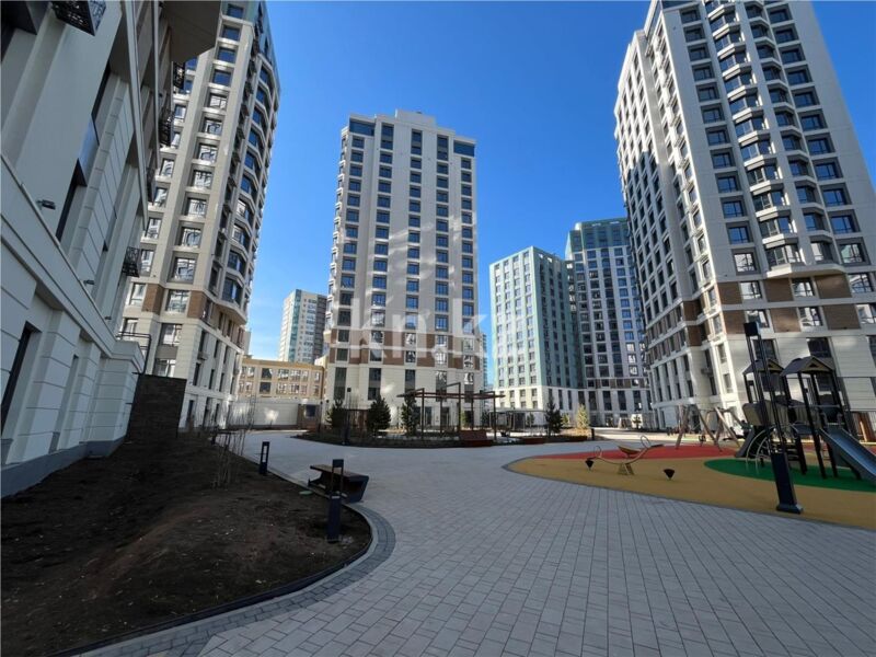 Продажа 5-комнатной квартиры, 160 м² - Продажа пятикомнатных и более квартир в кирпичном доме в Астане фото 2 из 15