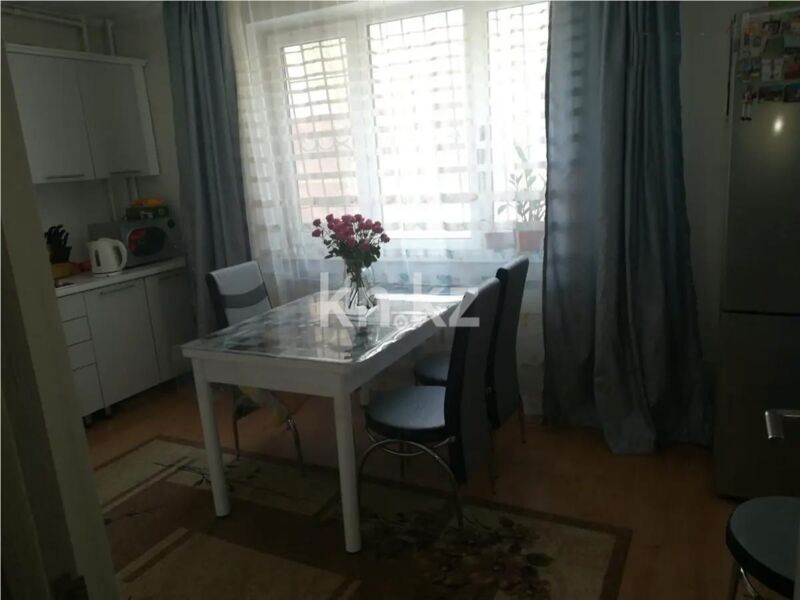 Продажа 1-комнатной квартиры, 42.7 м² - Продажа однокомнатных квартир в кирпичном доме в Алматы - страница 10 фото 2 из 3