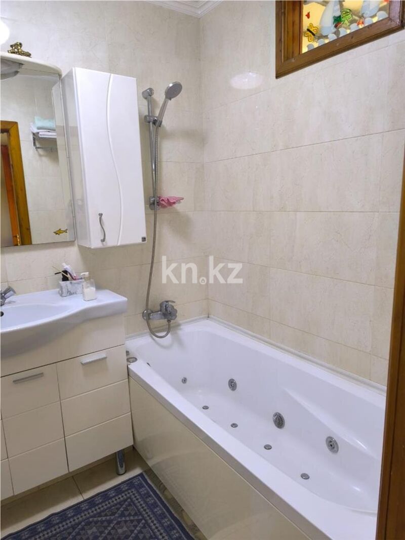 Продажа 5-комнатной квартиры, 101 м² - Продажа недвижимости в Караганде - страница 11 фото 8 из 13