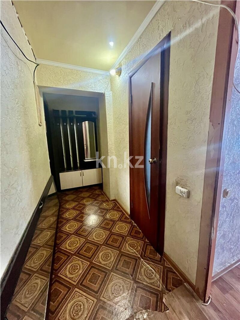 Продажа 1-комнатной квартиры, 32 м² - Продажа квартир в блочном доме в Темиртау - страница 3 фото 6 из 7