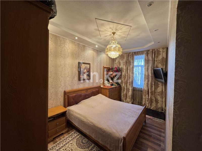 Продажа 3-комнатной квартиры, 87 м² - Продажа трехкомнатных квартир в кирпичном доме в Караганде - страница 21 фото 1 из 2