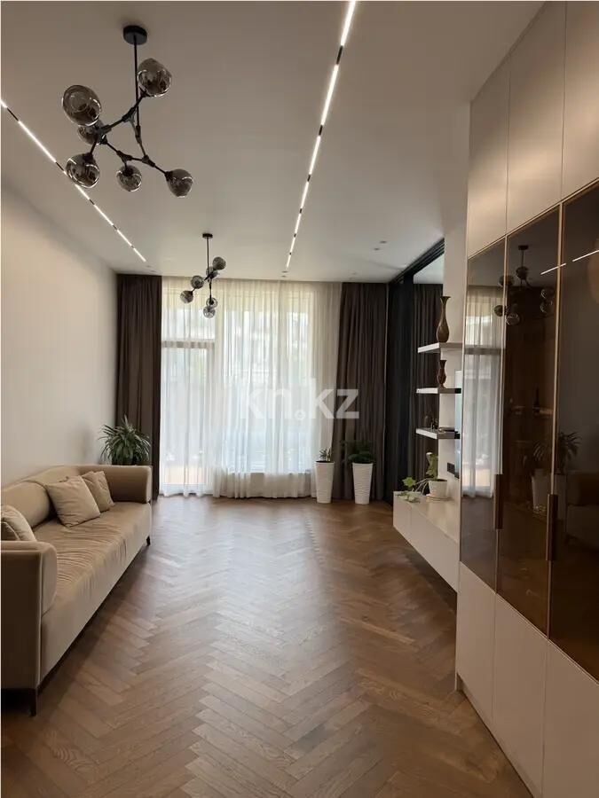 Продажа 10-комнатной квартиры, 180 м² - Продажа пятикомнатных и более квартир от собственников в Алматы фото 1 из 6