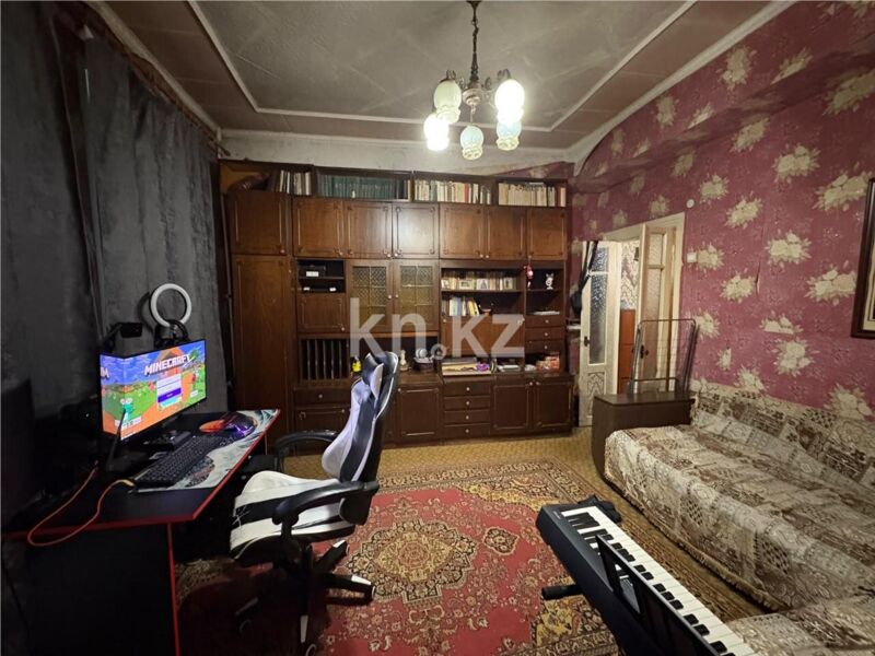 Продажа 2-комнатной квартиры, 44 м² - Продажа двухкомнатных квартир в Караганде - страница 4 фото 2 из 9