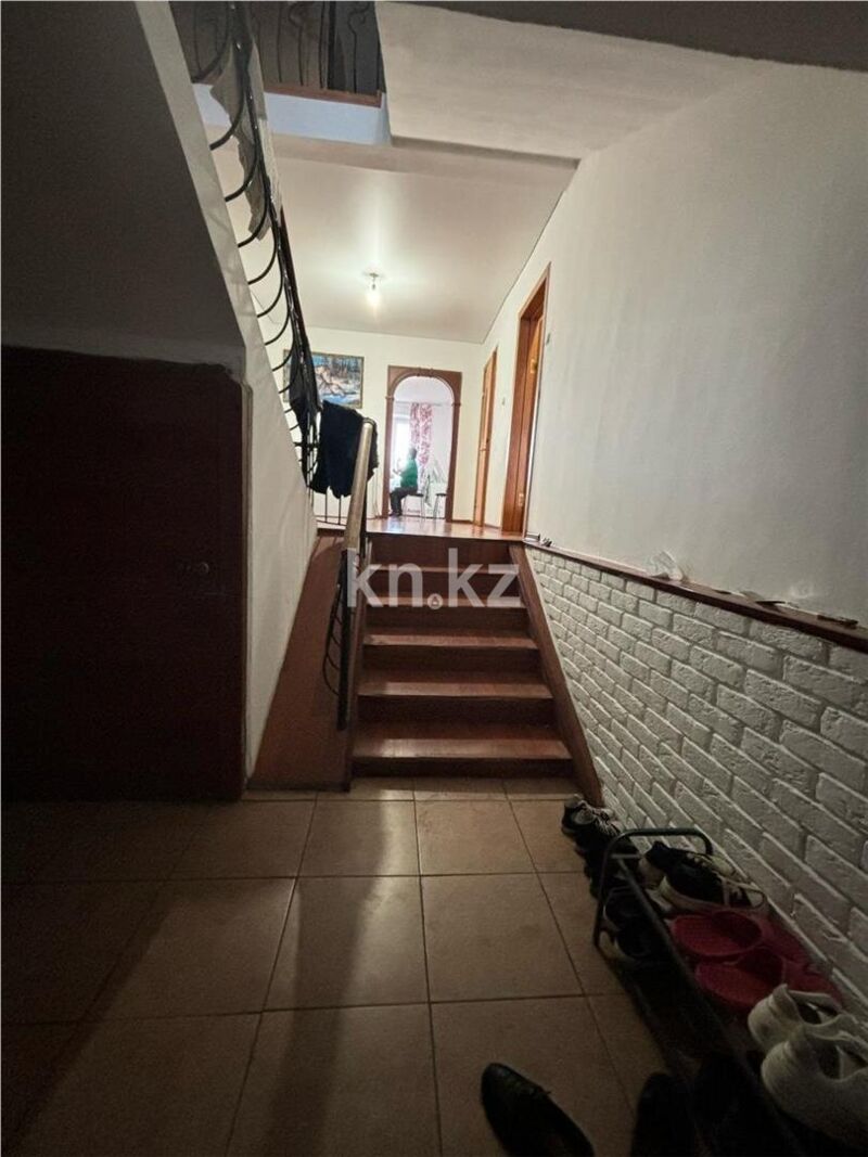 Продажа 6-комнатного дома, 340 м² - Продажа домов, коттеджей в Караганде фото 14 из 19