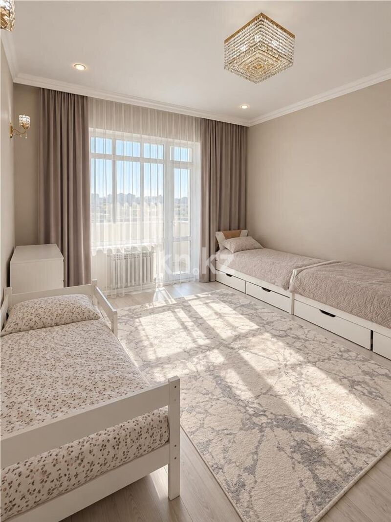 Продажа 3-комнатной квартиры, 94 м² - Продажа трехкомнатных квартир на Юго-Востоке Караганды фото 3 из 8
