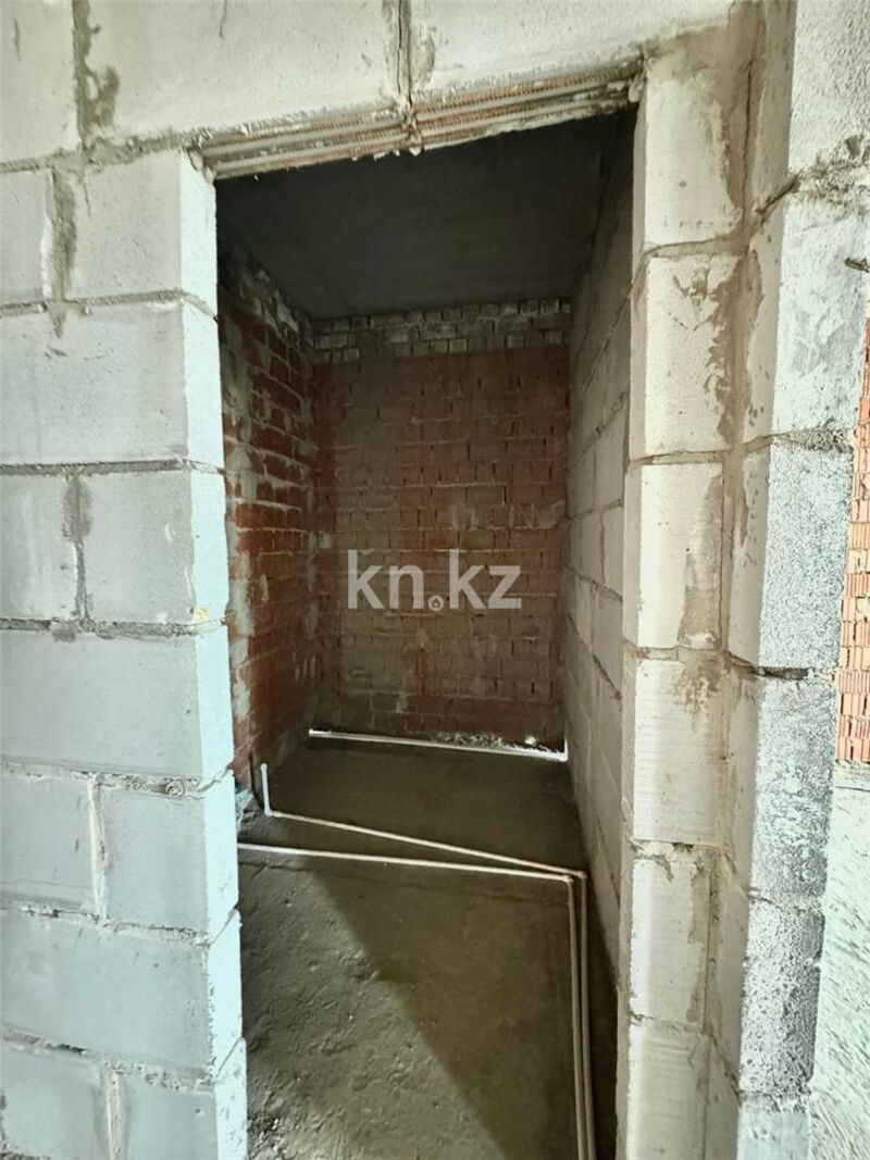 Продажа 4-комнатной квартиры, 89 м² - Продажа четырехкомнатных квартир в кирпичном доме в Караганде - страница 8 фото 8 из 12