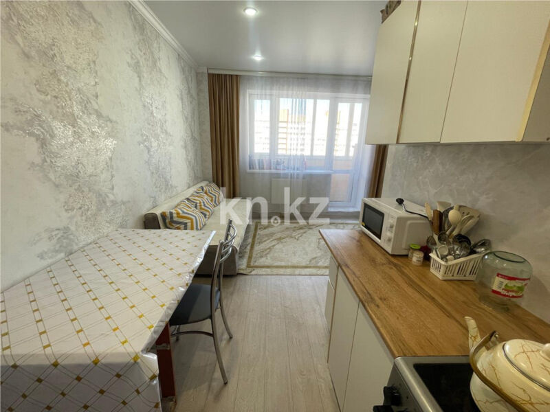 Продажа 2-комнатной квартиры, 38 м² - Продажа двухкомнатных квартир в монолитно-каркасном доме в Караганде - страница 4 фото 4 из 12