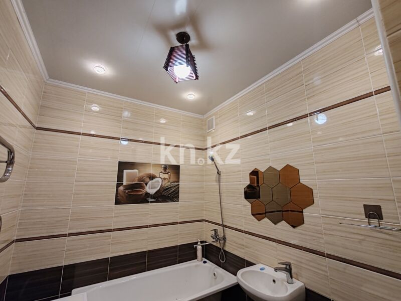 Продажа 3-комнатной квартиры, 80 м² - Продажа квартир в монолитно-каркасном доме в Караганде - страница 4 фото 4 из 11