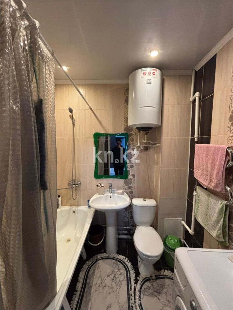 Продажа 2-комнатной квартиры, 59 м² - Продажа квартир в блочном доме в Караганде - страница 2 фото 7 из 9