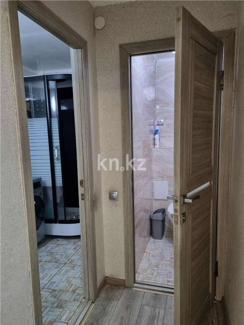 Продажа 4-комнатной квартиры, 90 м² - Продажа четырехкомнатных квартир в кирпичном доме в Караганде - страница 4 фото 13 из 20