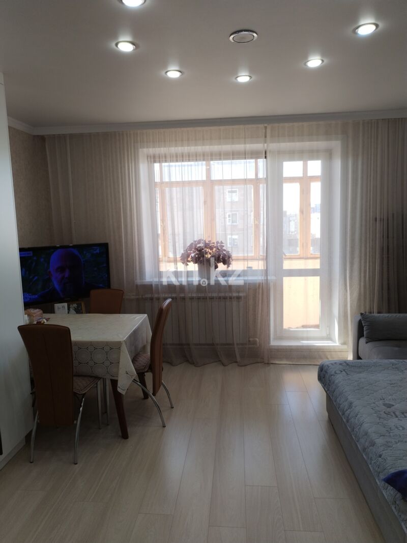 Продажа 1-комнатной квартиры, 42 м² - Продажа однокомнатных квартир в панельном доме в Караганде - страница 4 фото 2 из 14