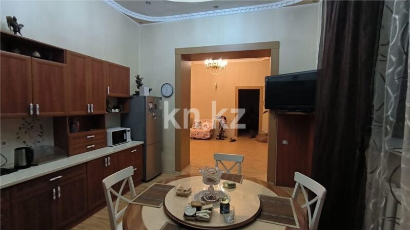 Продажа 4-комнатного дома, 151 м² - Продажа домов, коттеджей в Караганде - страница 2 фото 14 из 24