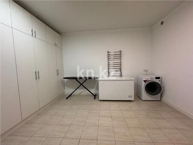 Продажа 6-комнатной квартиры, 280 м² - Продажа пятикомнатных и более квартир в Медеуском р-не Алматы - страница 2 фото 6 из 11