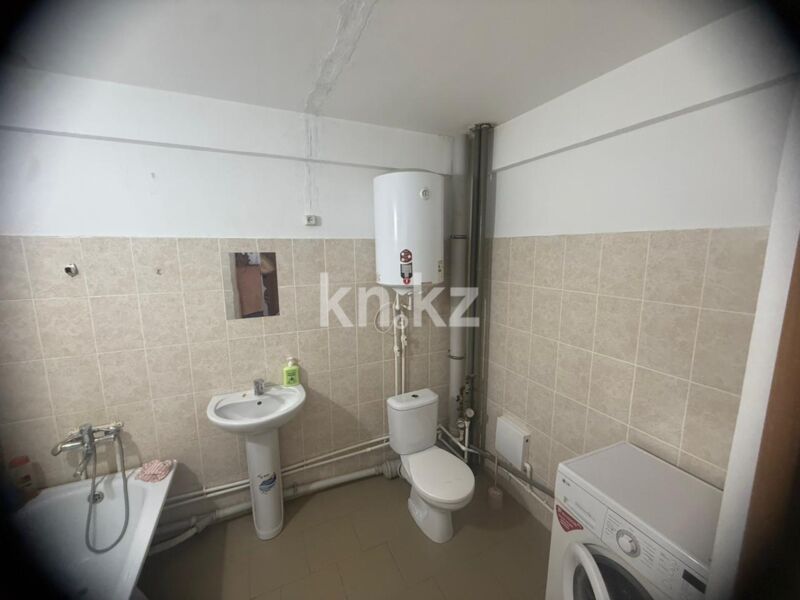 Продажа 2-комнатной квартиры, 70 м² - Продажа двухкомнатных квартир на Юго-Востоке Караганды - страница 18 фото 7 из 13