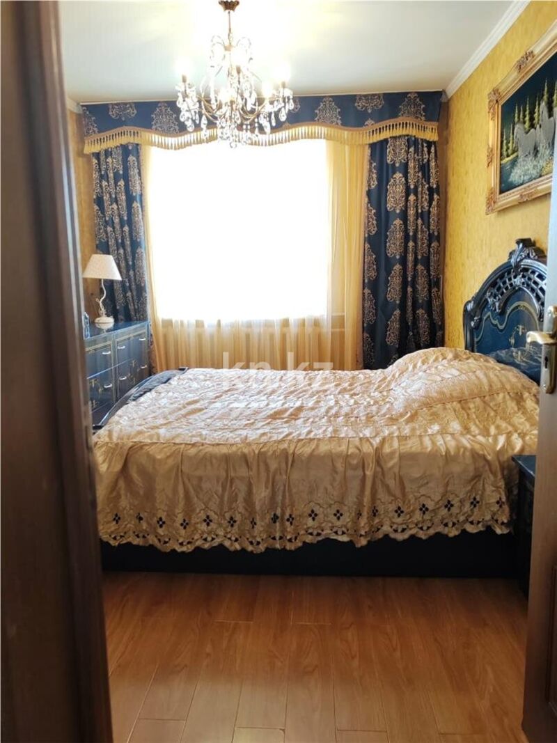 Продажа 4-комнатной квартиры, 97 м² - Продажа четырехкомнатных квартир в кирпичном доме в Караганде фото 4 из 28