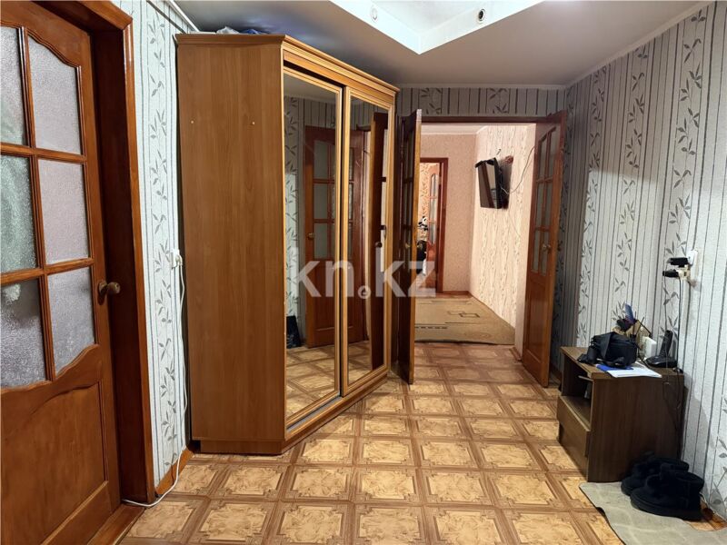 Продажа 3-комнатной квартиры, 71 м² - Продажа квартир в районе Нового рынка Караганды - страница 2 фото 11 из 12