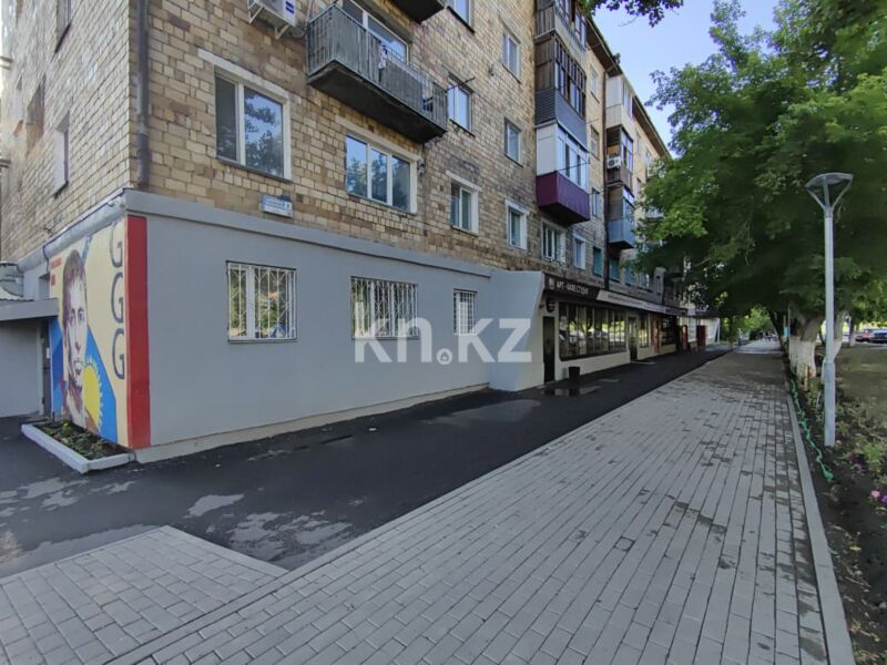 Продажа 3-комнатной квартиры, 42 м² - Продажа трехкомнатных квартир в Майкудуке Караганды - страница 8 фото 22 из 31