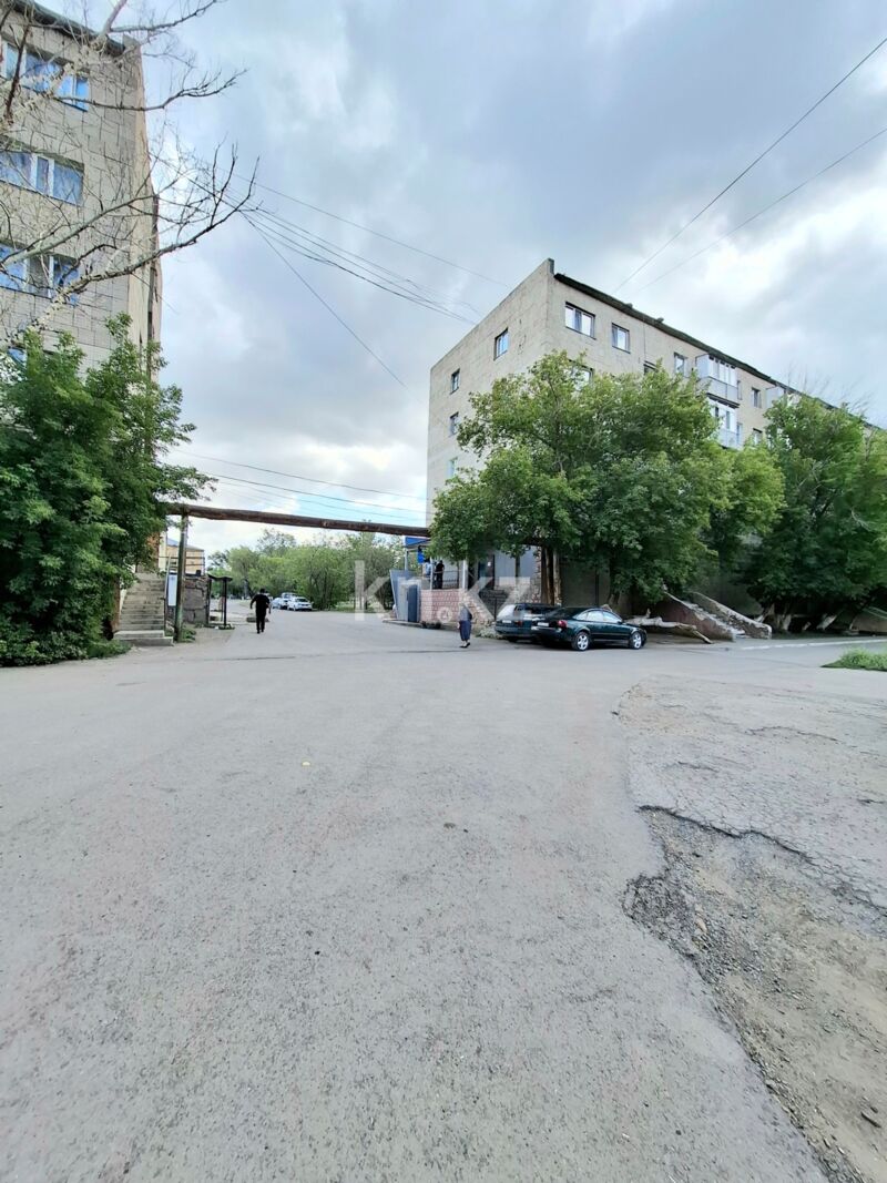 Продажа 3-комнатной квартиры, 48 м² - Продажа трехкомнатных квартир в Майкудуке Караганды - страница 6 фото 29 из 30