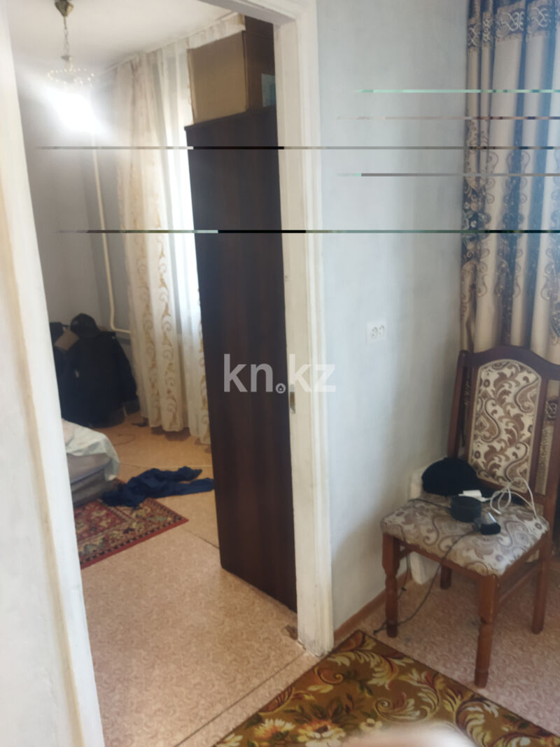 Продажа 4-комнатной квартиры, 60 м² - Продажа четырехкомнатных квартир в Караганде - страница 3 фото 1 из 7