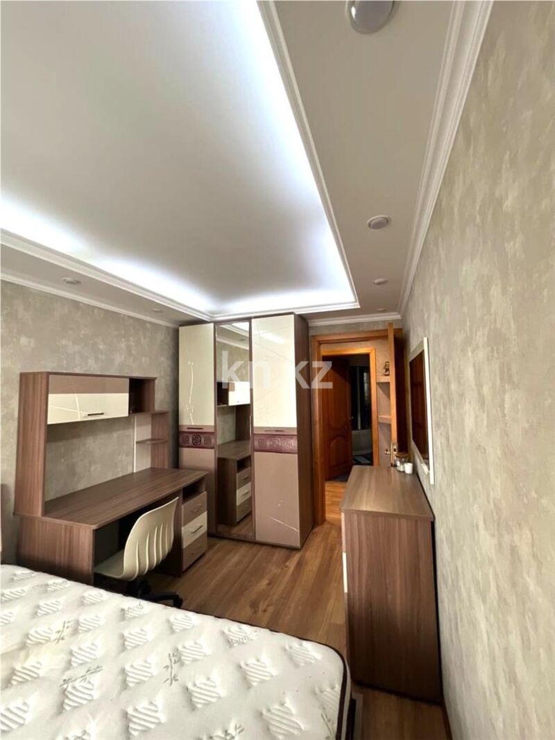 Продажа 3-комнатной квартиры, 63 м² - Продажа трехкомнатных квартир в панельном доме в Караганде - страница 8 фото 3 из 12