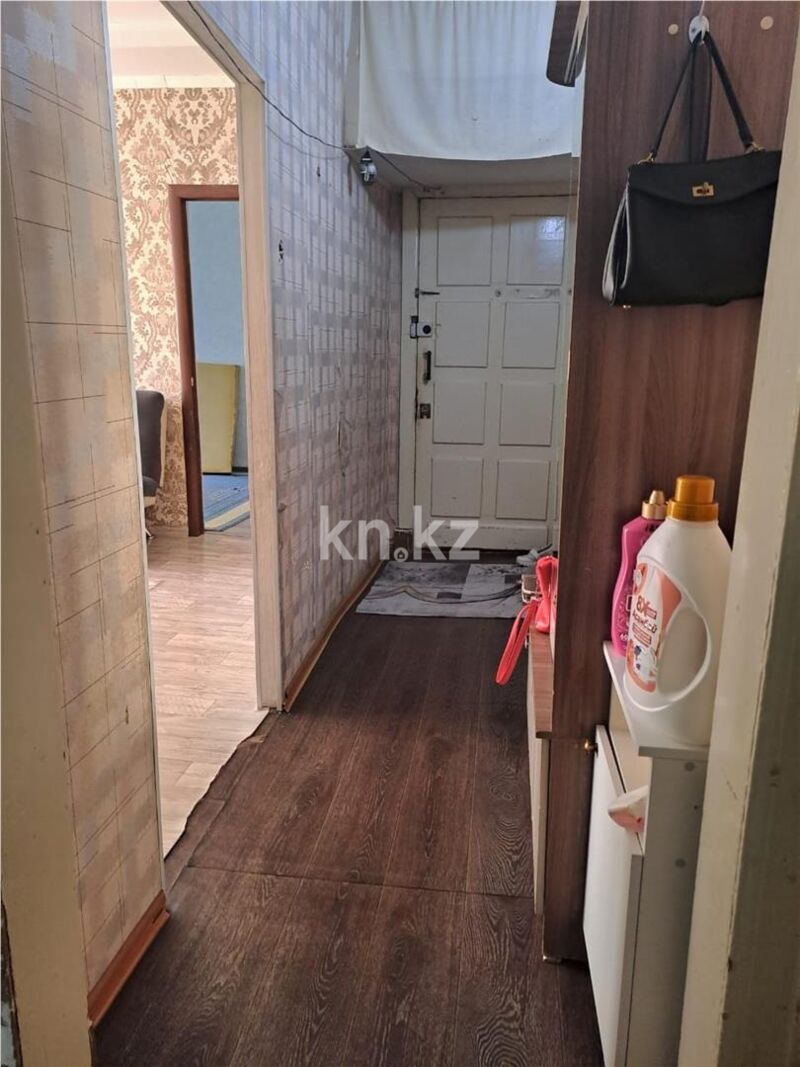Продажа 3-комнатной квартиры, 60 м² - Продажа трехкомнатных квартир в Темиртау - страница 6 фото 9 из 17