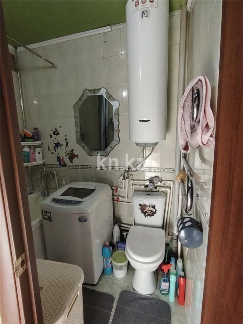 Продажа 2-комнатной квартиры, 45 м² - Продажа двухкомнатных квартир в панельном доме в Темиртау - страница 7 фото 11 из 19