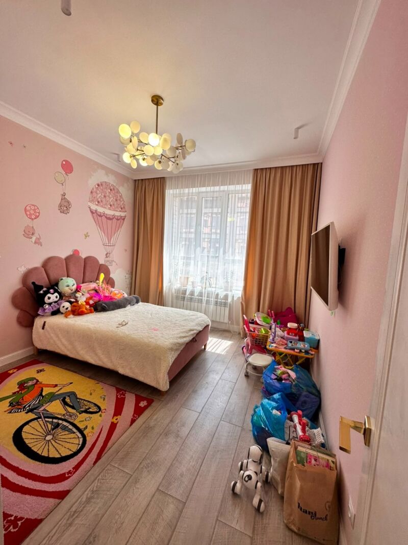 Продажа 5-комнатной квартиры, 160 м² - Продажа пятикомнатных и более квартир в кирпичном доме в Казахстане - страница 2 фото 5 из 23