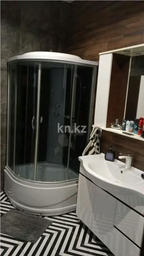 Продажа 3-комнатной квартиры, 102 м² - Продажа трехкомнатных квартир на Юго-Востоке Караганды - страница 9 фото 4 из 5