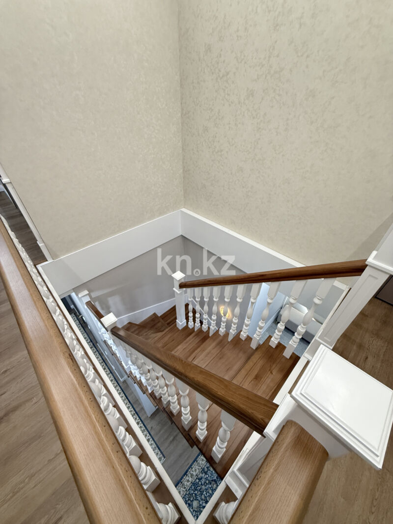Продажа 4-комнатной квартиры, 145 м² - Продажа квартир в монолитном доме в Астане - страница 4 фото 19 из 40
