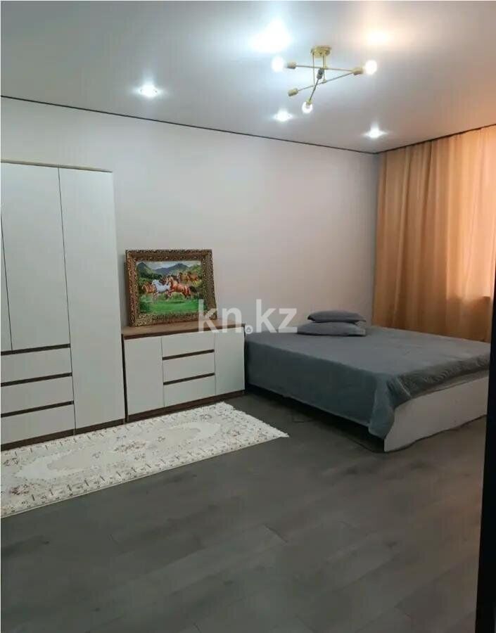 Продажа 1-комнатной квартиры, 38 м² - Продажа однокомнатных квартир в р-не Сарыарка Астаны - страница 2 фото 1 из 3